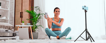 Tripod with Universal Phone Clip